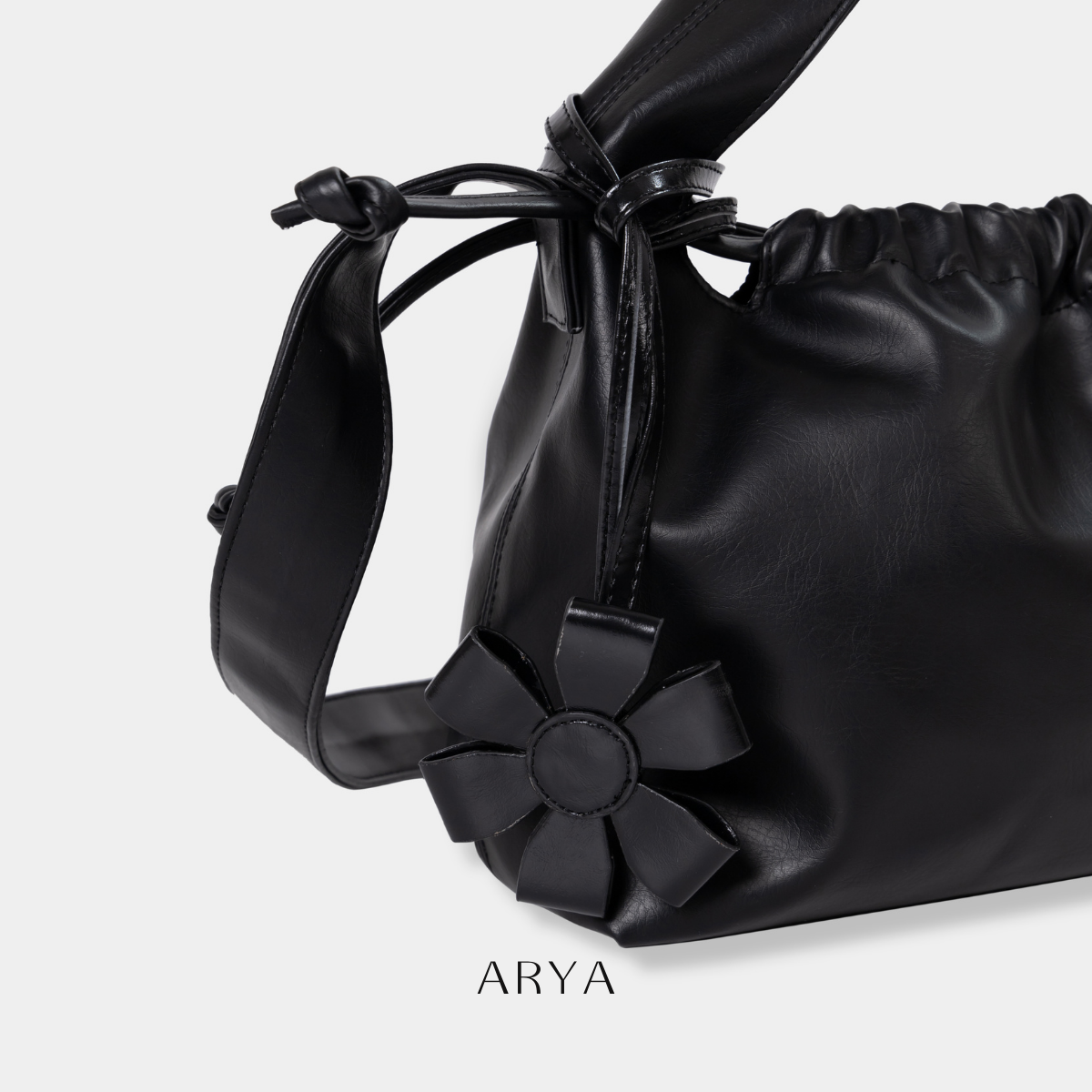 ARYA - Floral Charm