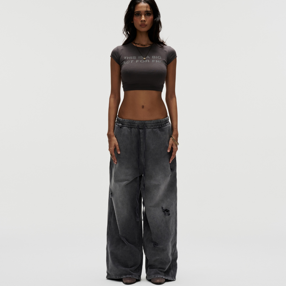 FNOS - Washed Ripped Sweatpants - Comfortable Pants - Daily Wear - Unisex