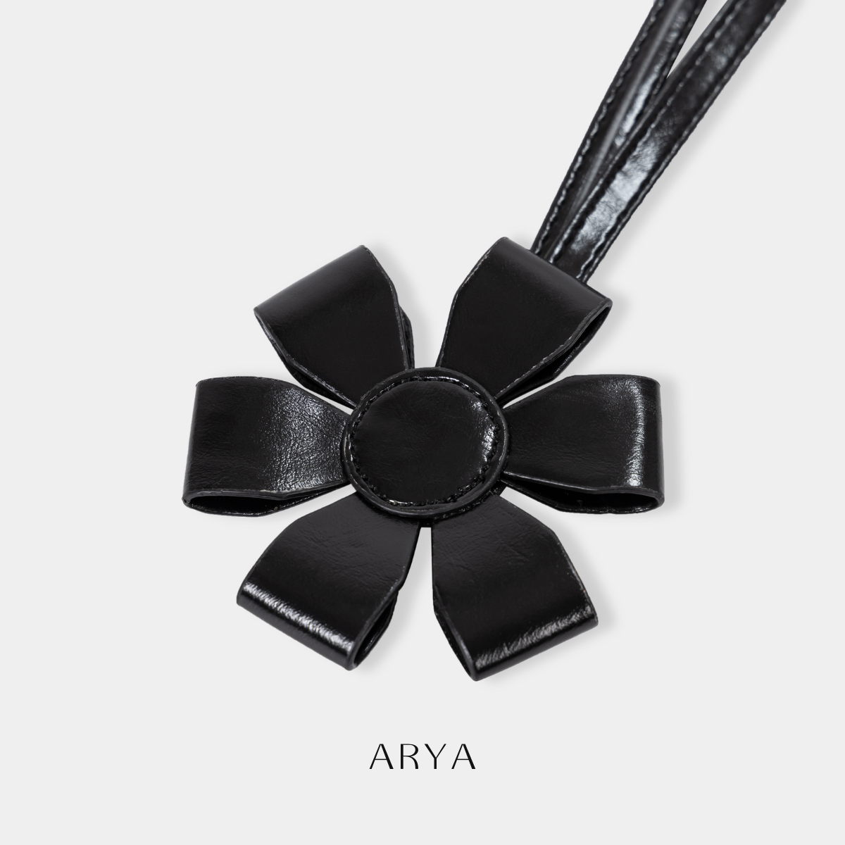 ARYA - Floral Charm