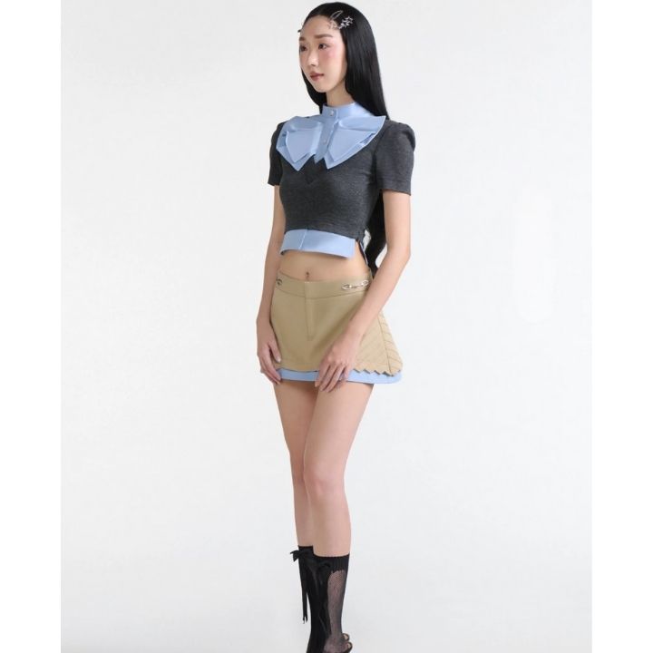 Miss Monday Knit Top In Grey With Blue Poplin