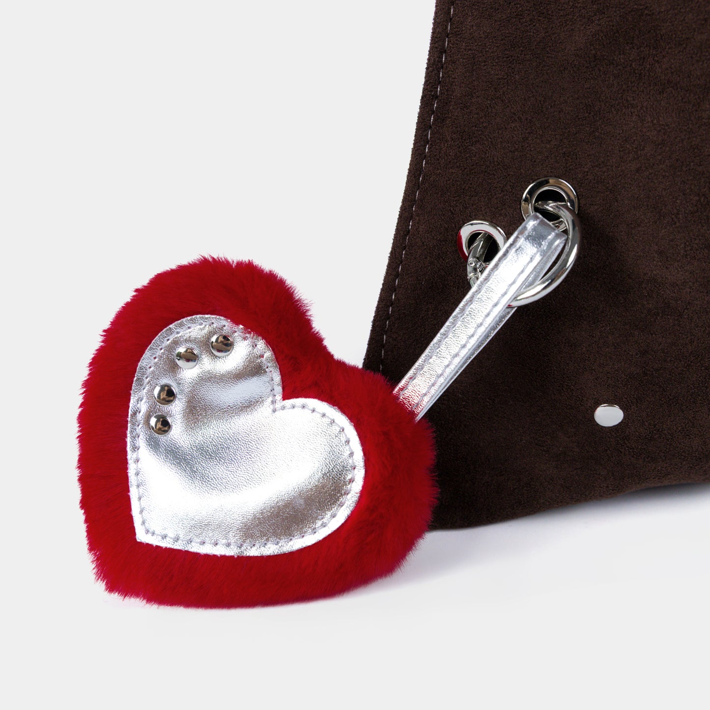 ARYA - Metal Heart Charm