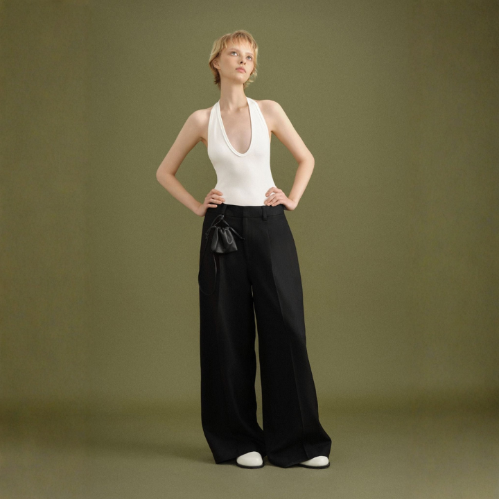 HIGHCHIC - Laci Bodysuit - Female