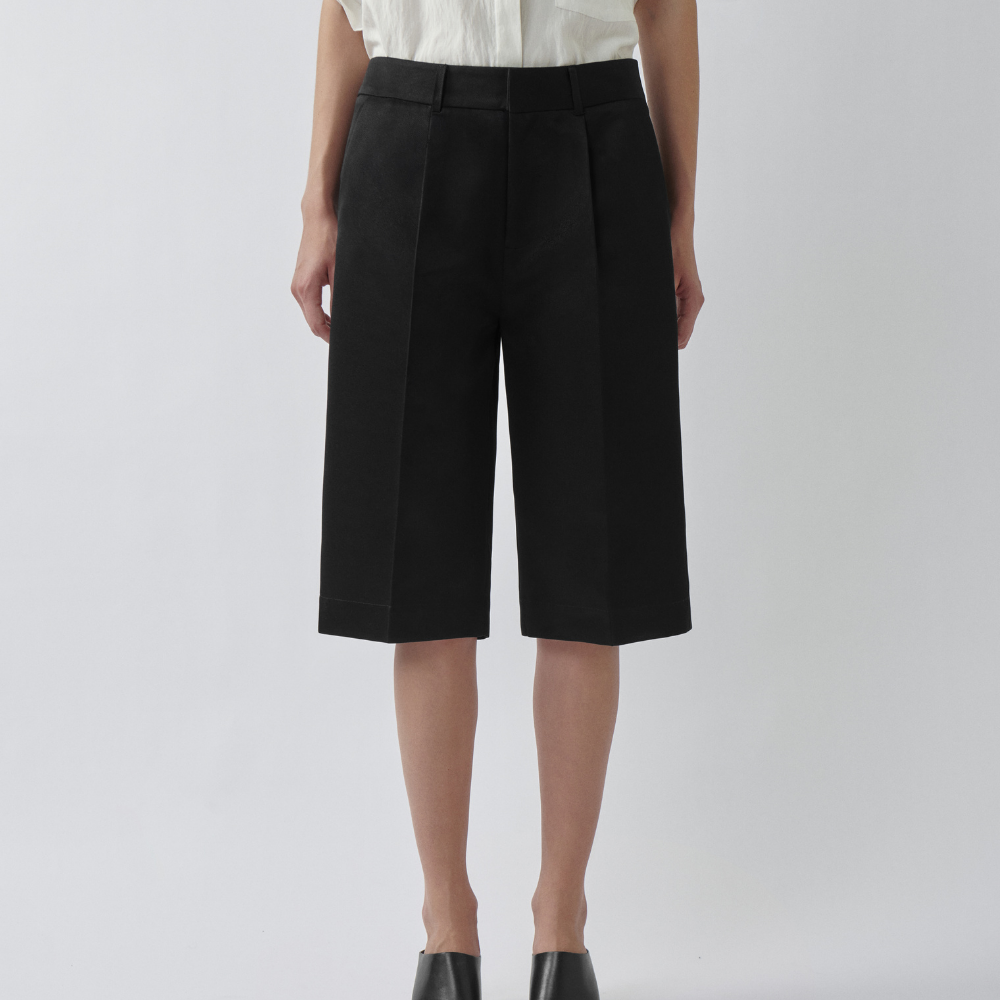 HIGHCHIC - Mist Bermuda Short - Comfortable Pants - Daily Wear - Female