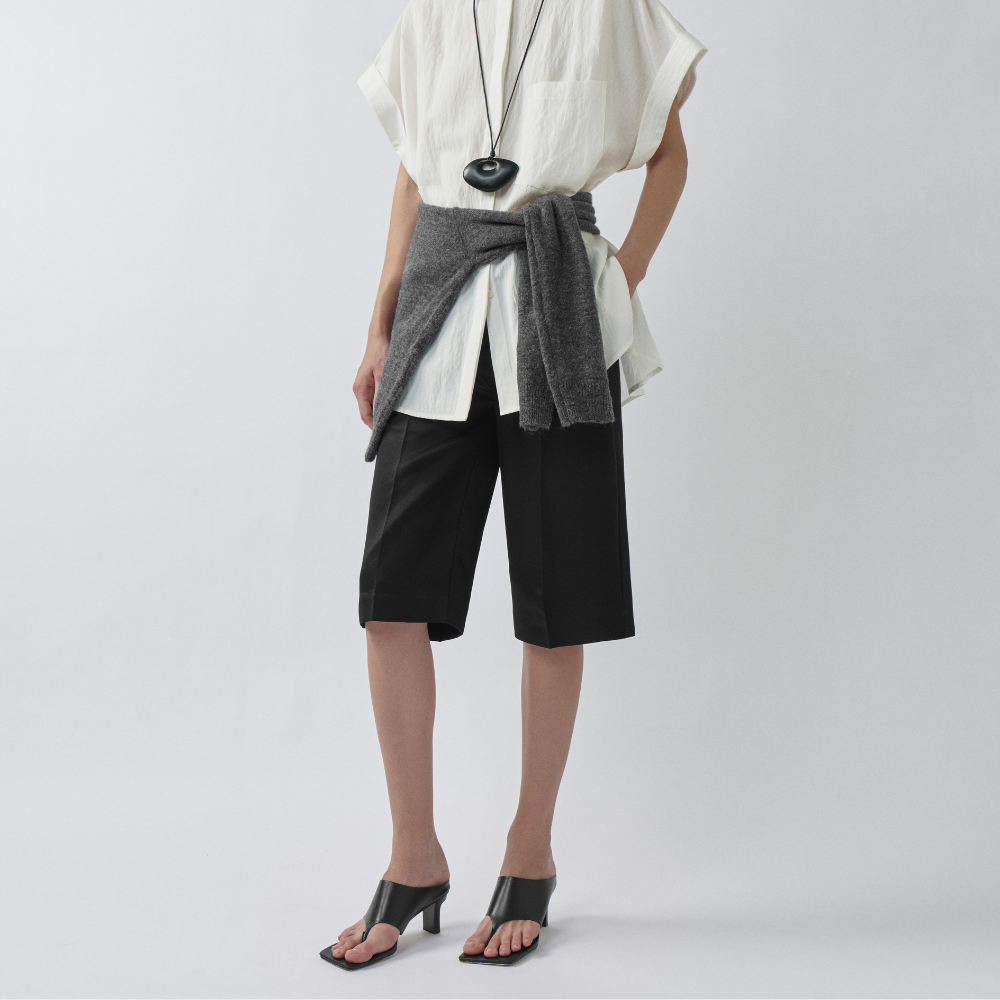 HIGHCHIC - Mist Bermuda Short - Comfortable Pants - Daily Wear - Female