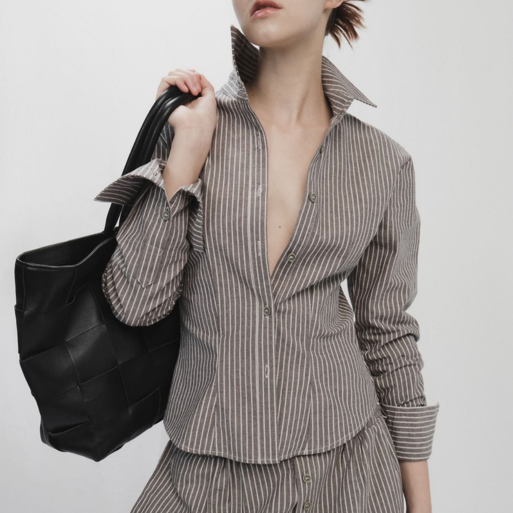 HIGHCHIC - Sam Shirt - Comfortable Tops - Daily Wear - Female