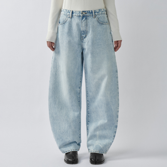 HIGHCHIC - Trace Jeans Light Blue - Comfortable Pants - Daily Wear - Female